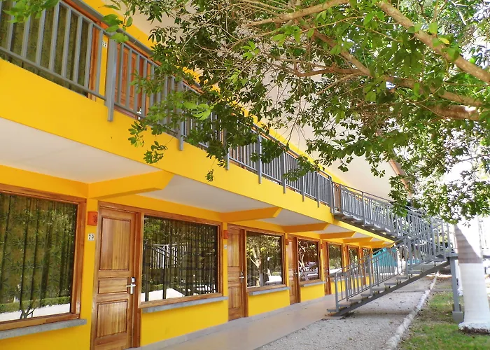 Hotel Rio Tempisque 2*