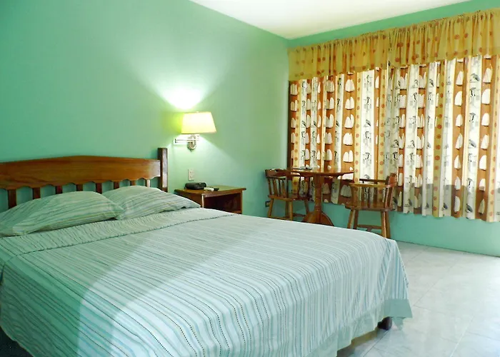 Hotel Rio Tempisque